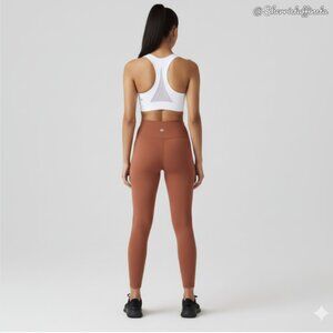 Lot of 2 Lululemon Invigorate Bra 8 Wunder Train High-Rise Tight 28" Leggings 6